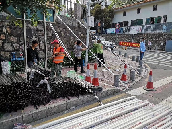 喜有沃深圳市福田區(qū)市政304不銹鋼管護(hù)欄換新項(xiàng)目