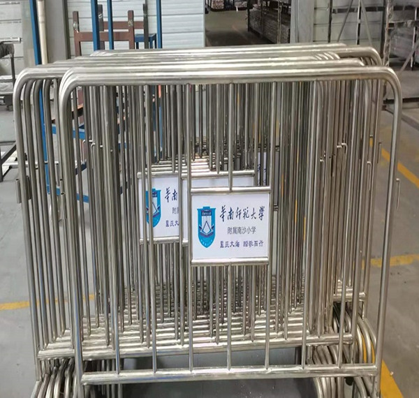 鐵馬不銹鋼護(hù)欄